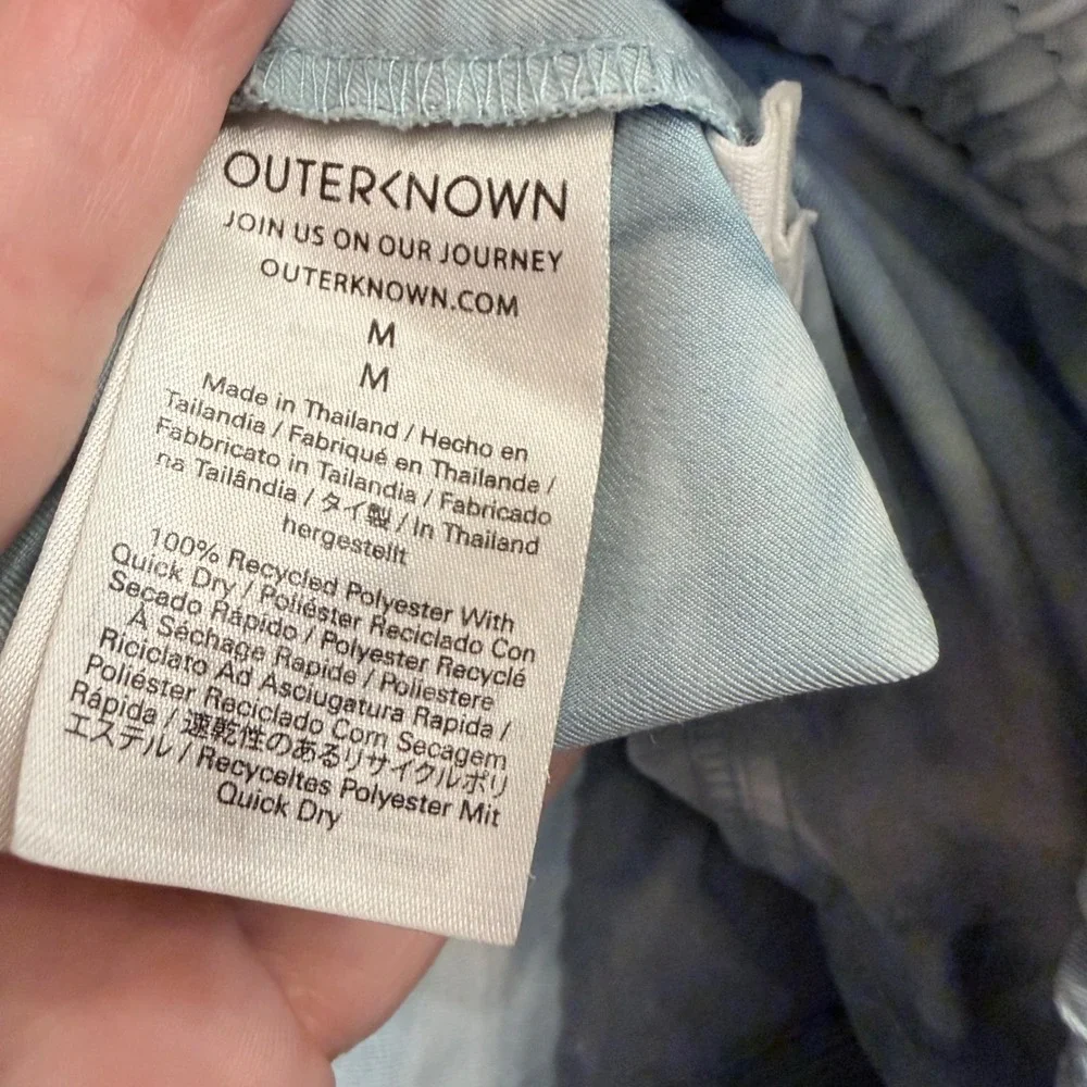 Outerknown Nomadic Volley Shorts Mens Medium Blue Tie Dye Swim Trunks Quick Dry